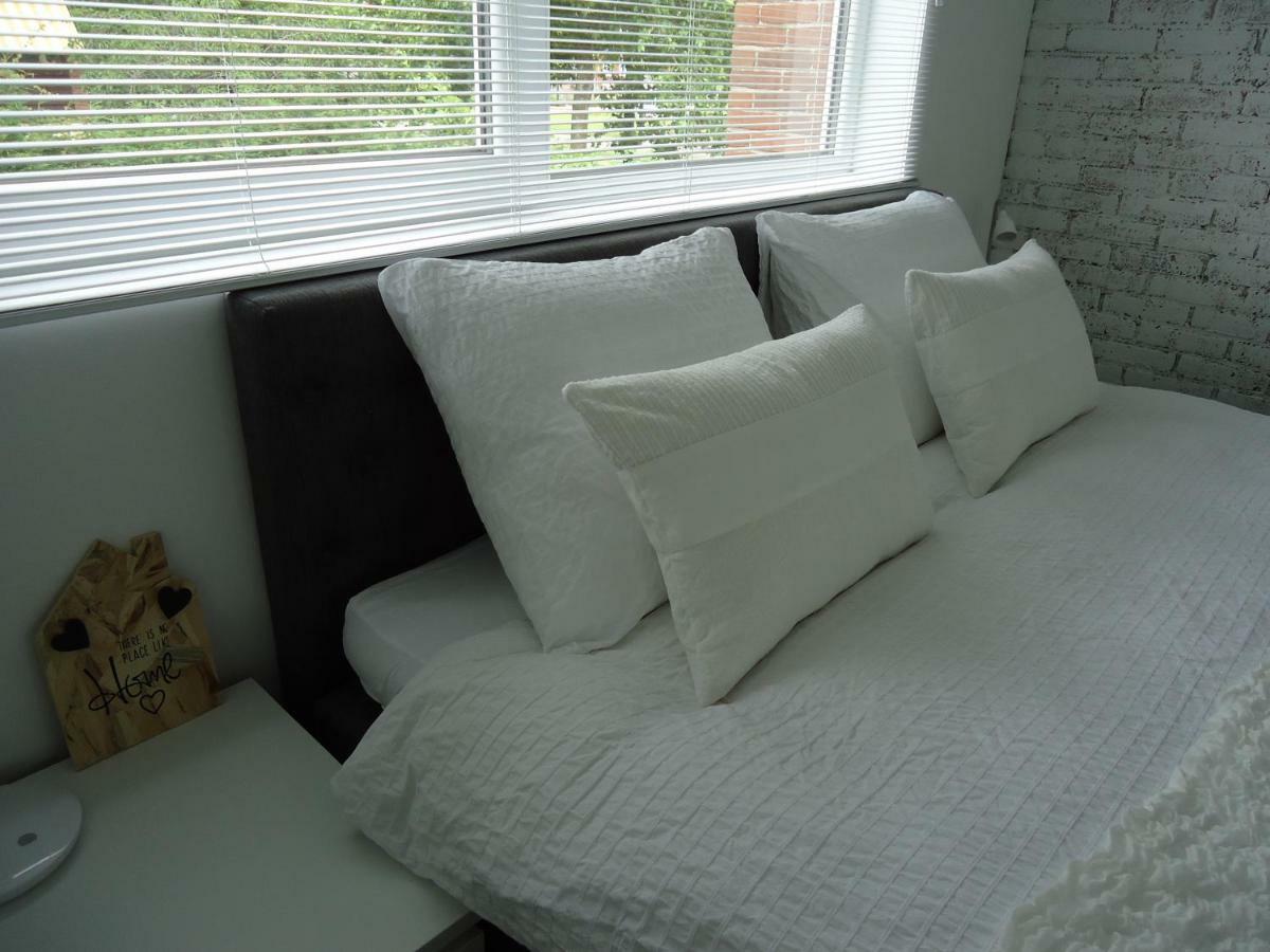 B&B Sloterpark Amsterdam Bagian luar foto